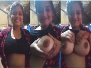 Sexy Desi Bhabhi Shows Boobs