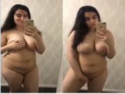 Desi Bhabhi Record Her Nude Selfie