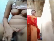 DESI GIRL SHOWS HER BOOBS AND FINGERING