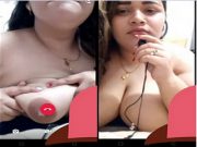 Hot Desi Girl Shows Her Boobs