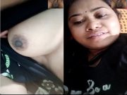 Indian Bhabhi Shows Boobs